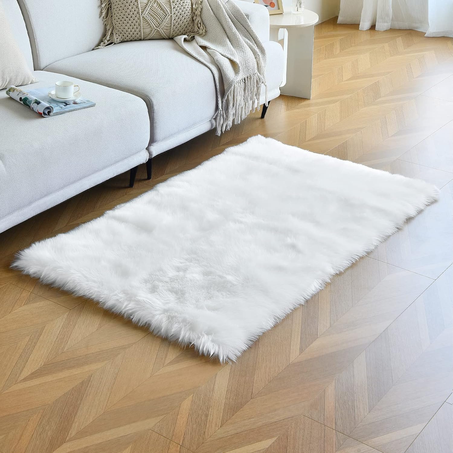 White Faux Sheepskin Fluffy Non-Slip Washable Area Rug 3x5ft