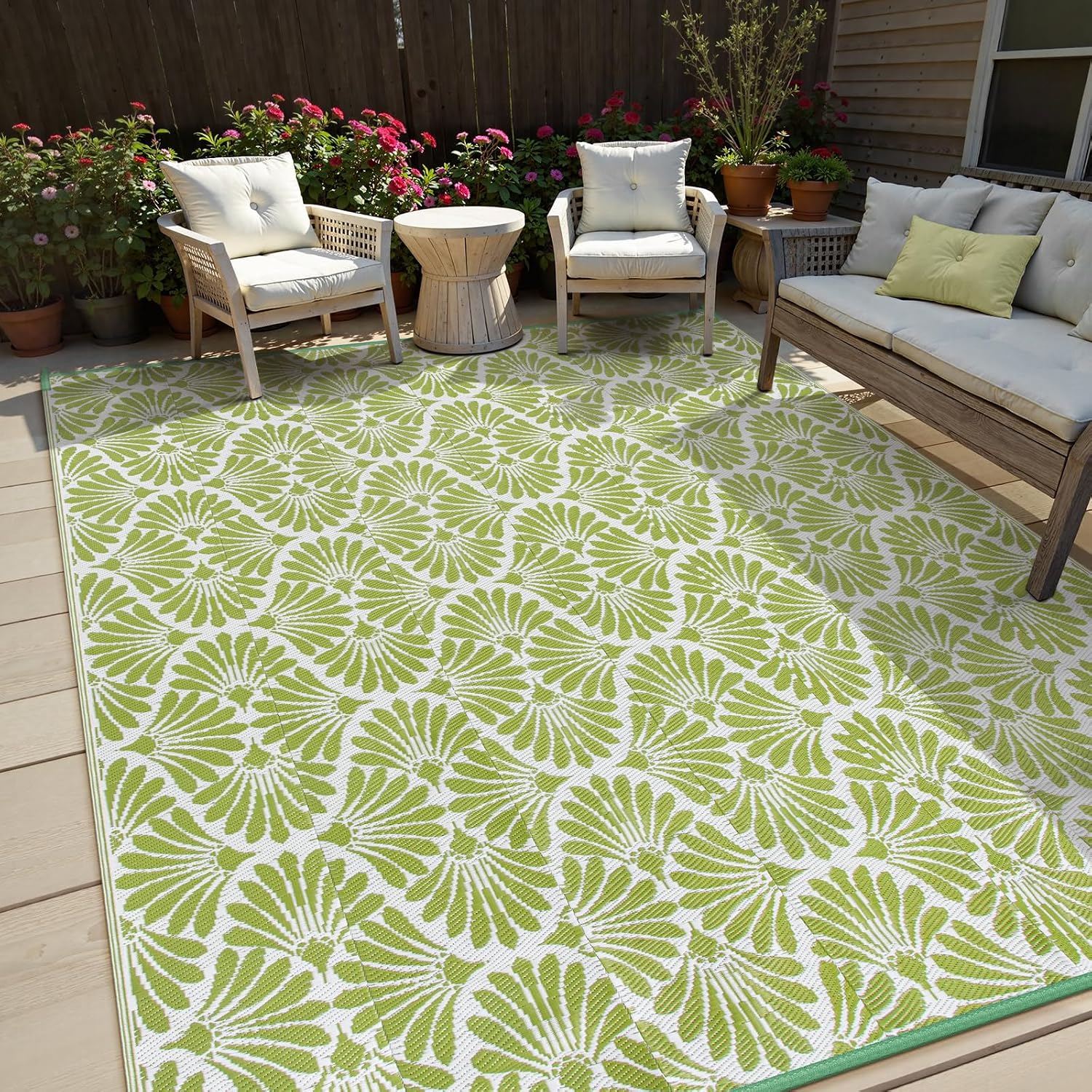 Lightweight Waterproof Green Outdoor Rug